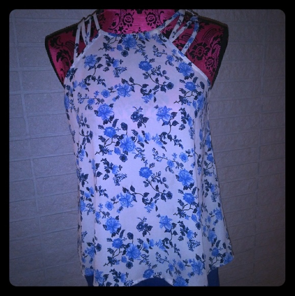Blue & White sleeveless floral blouse - Picture 1 of 8